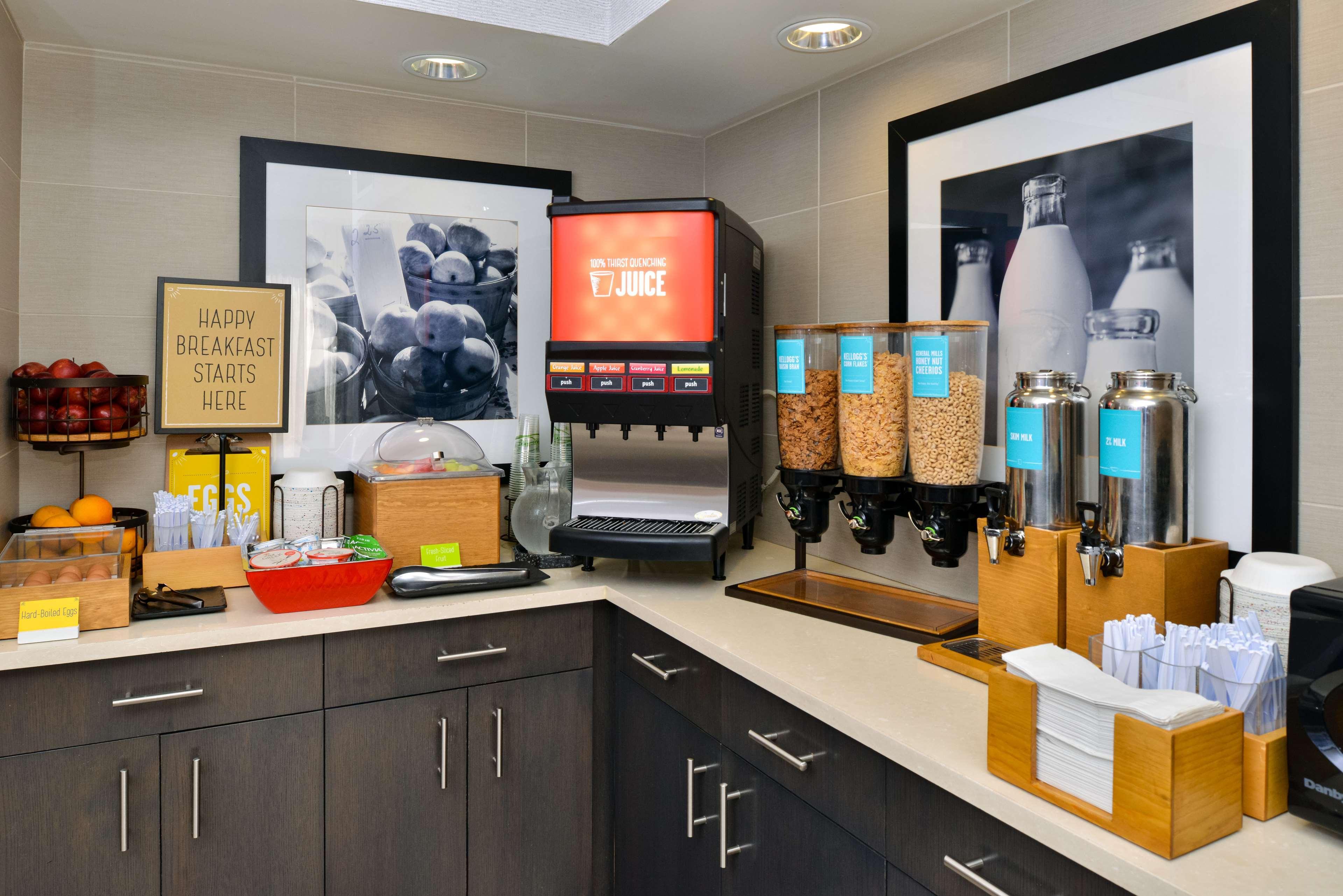 Hampton Inn San Francisco - Дейли Сити Екстериор снимка