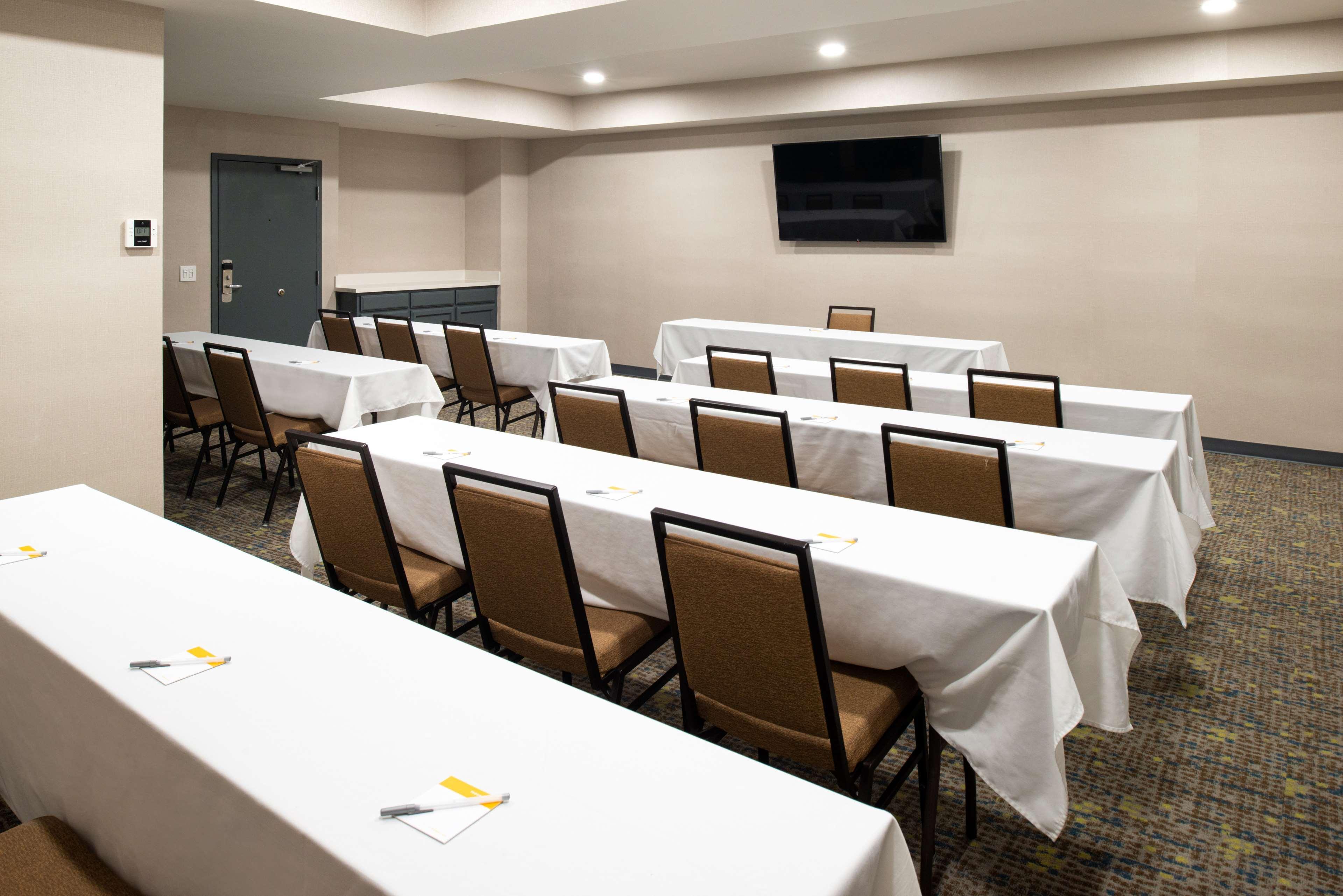 Hampton Inn San Francisco - Дейли Сити Екстериор снимка
