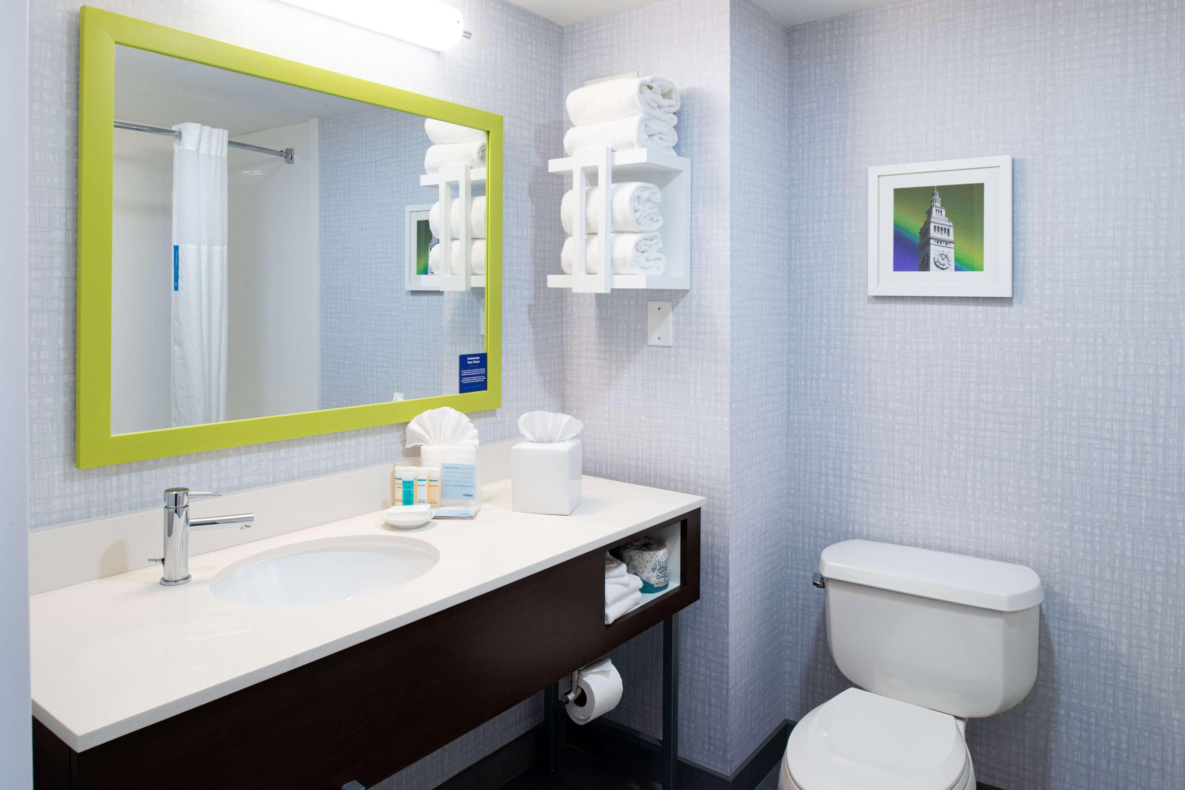 Hampton Inn San Francisco - Дейли Сити Екстериор снимка